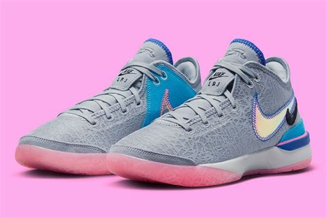 lebron shoes for women